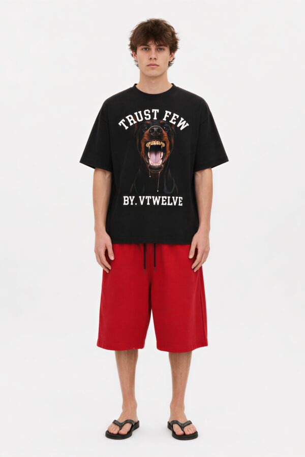 VTWELVE Trust Few oversized black Rottweiler graphic t-shirt